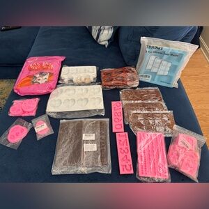 Silicone nonstick Molds